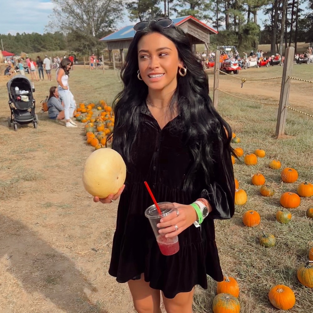 Black Longsleeve Velvet Dress